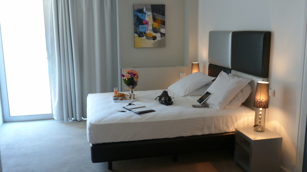 Yes Hotel Αβινιόν Εξωτερικό φωτογραφία