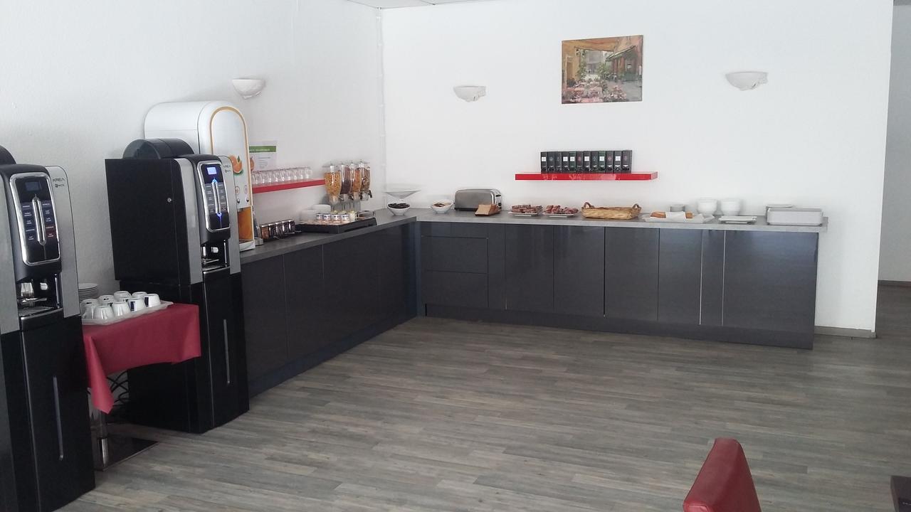 Yes Hotel Αβινιόν Εξωτερικό φωτογραφία