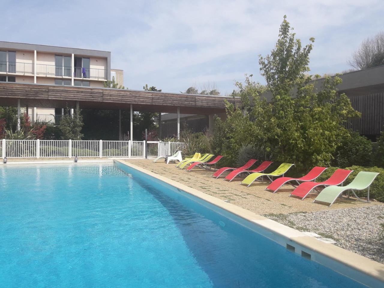 Yes Hotel Αβινιόν Εξωτερικό φωτογραφία